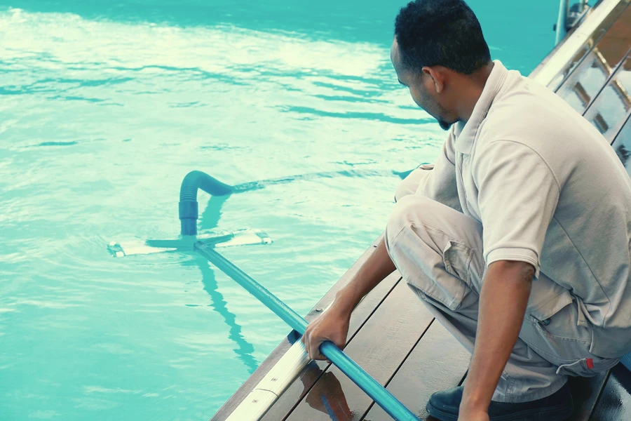 Experienced Pool Tile Cleaning Norwalk, CA
